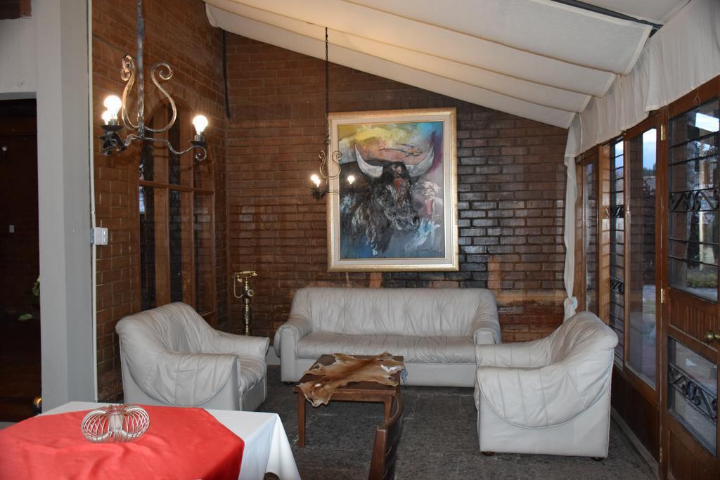 Hosteria Rosa Blanca Puembo Exterior foto